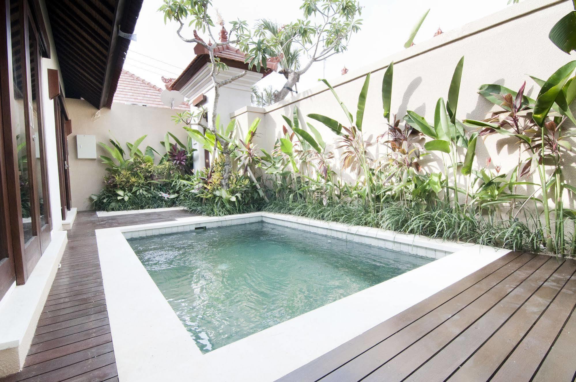 Villa Puspa Tanah Lot  Exterior photo